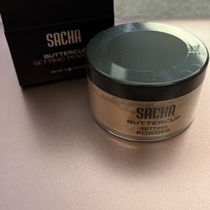 Brand New Sacha Buttercup Setting Powder